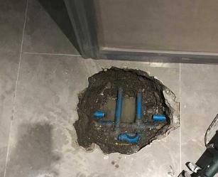 丹东市阳台漏水维修公司分享下暖气管道漏水的原因有哪些